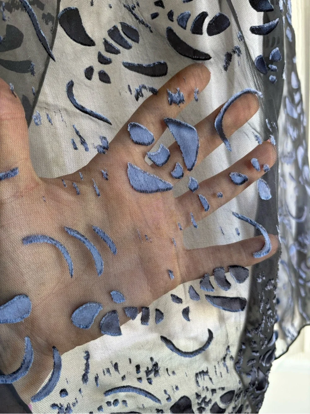 VNTG Hand Made Silk Velvet Burnout Black Blue Scarf Bee Pattern Artsy Preppy‎